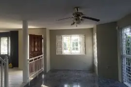 3 Bedrooms, 3.5 Bathrooms Townhouse