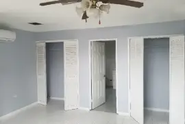 3 Bedrooms, 3.5 Bathrooms Townhouse