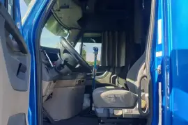 2014 Trailer head Freightliner