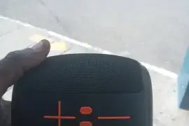 Brand New Spesker Box TWS Ear Pads