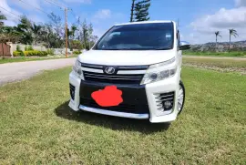 2015 toyota voxy