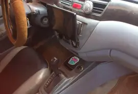 2001 Mitsubishi Cedia