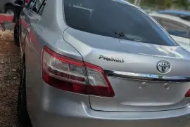 2014 Toyota PREMIO
