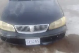 Nissan Sunny ex saloon