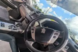 2012 Toyota Crown Athlete