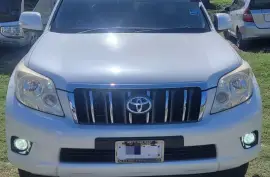 12 Toyota Prado