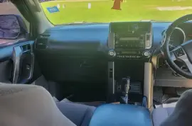 12 Toyota Prado