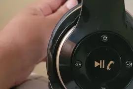 stereo headphones 