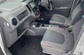 2013 Nissan AD Wagon