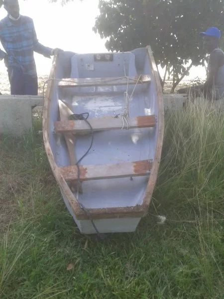 FIBERGLASS BOAT