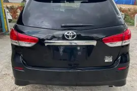 2010 Toyota wish 