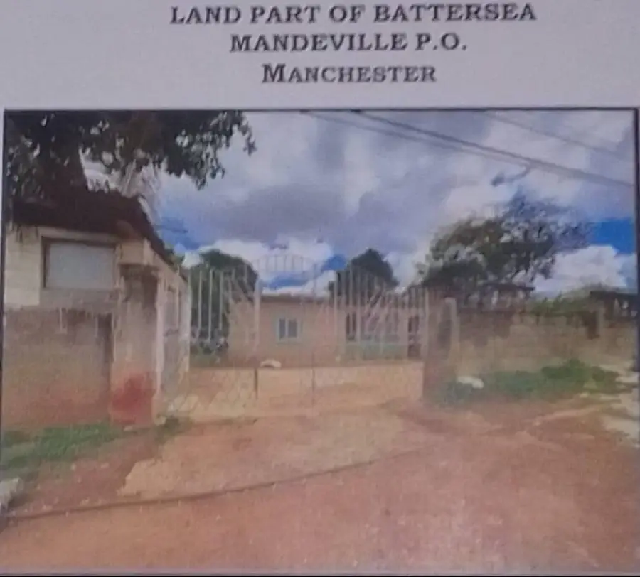 10.924 sq ft Land - 2 Bedroom Property
