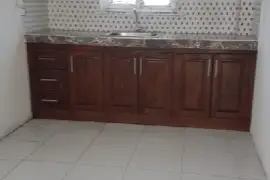 4 Bedrooms 3 Bathrooms House