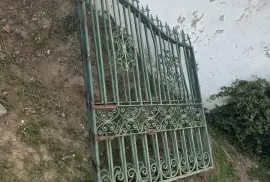 10 foot gate