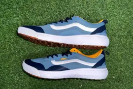 Size 13 Vans Men’s Sneakers