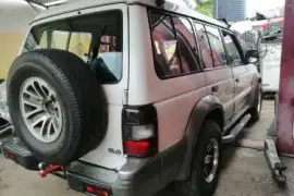 1994 Mitsubishi Pajero