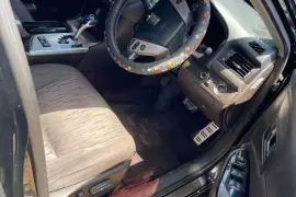 2012 Toyota crown athlete (damage)