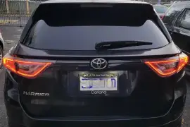 2015 LUXURY VERSION TOYOTA HARRIER NON HYBRID