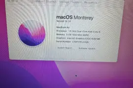 MacBook Air 2017 8gb ram 512GB
