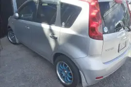 2011 Nissan Note