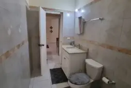 3 Bedrooms, 2 Bathrooms Apartment