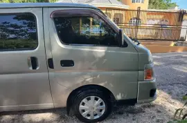 2010 Nissan Caravan