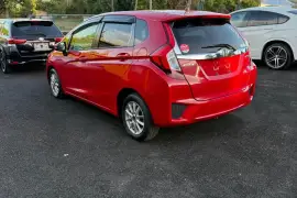 2015 Honda fit hybrid