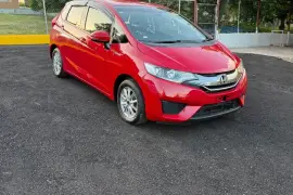 2015 Honda fit hybrid