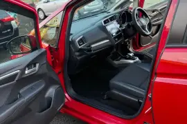 2015 Honda fit hybrid