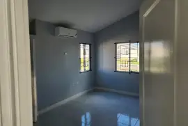 2 Bedrooms, 1 Bathroom House