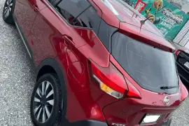 Nissan Kicks SV