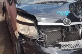 2012 Toyota voxy (damaged unit)
