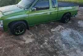 1994 Nissan Pickup