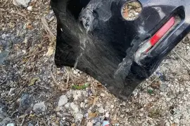 Voxy nosecut frame and back bumper