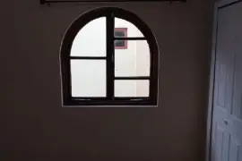 2 Bedrooms 1 Bathroom Apartment