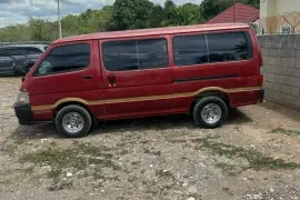1994 Toyota Hiace (1G - 5spd )