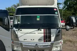 2014 Mitsubishi Fuso freezer truck