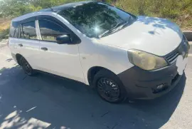 2014 Nissan ad wagon