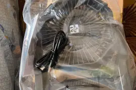 4 SPEED USB PORTABLE FAN WITH LIGHT