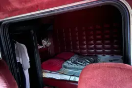 1990 379 peterbilt 169 18speed