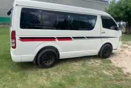 Toyota Hiace GL 2013