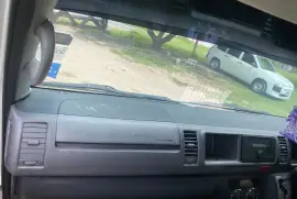 Toyota Hiace GL 2013