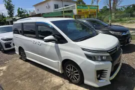 2014 Toyota voxy ZS