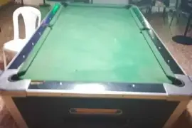 Pool table (used)