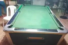 Pool table (used)