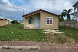 2 Bedrooms, 1 Bathroom House