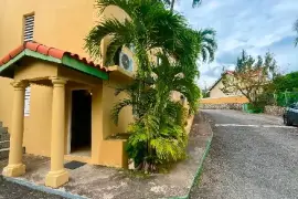 Furnished Large Apt 1 bd