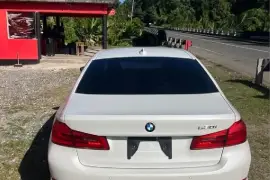 2018 BMW 530i Luxury Line