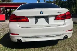 2018 BMW 530i Luxury Line