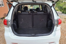 2012 Toyota Wish Sport